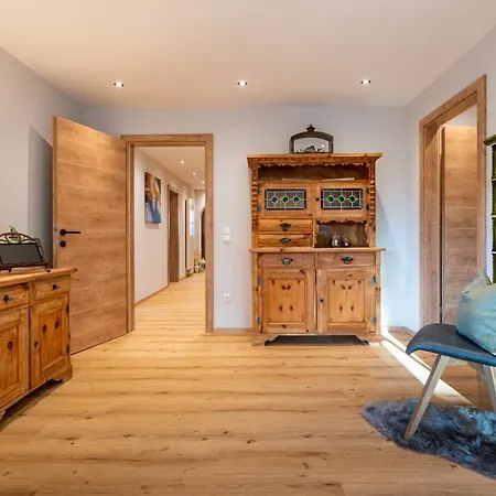 Lakeside Appartments Apartamento *