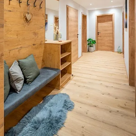 Lakeside Appartments *