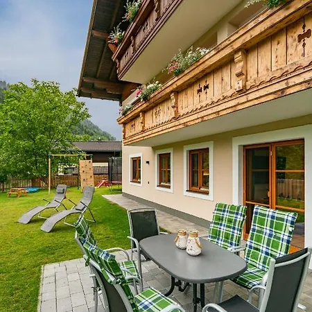 Lakeside Appartments Goldegg