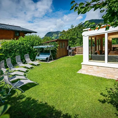 Lakeside Appartments *